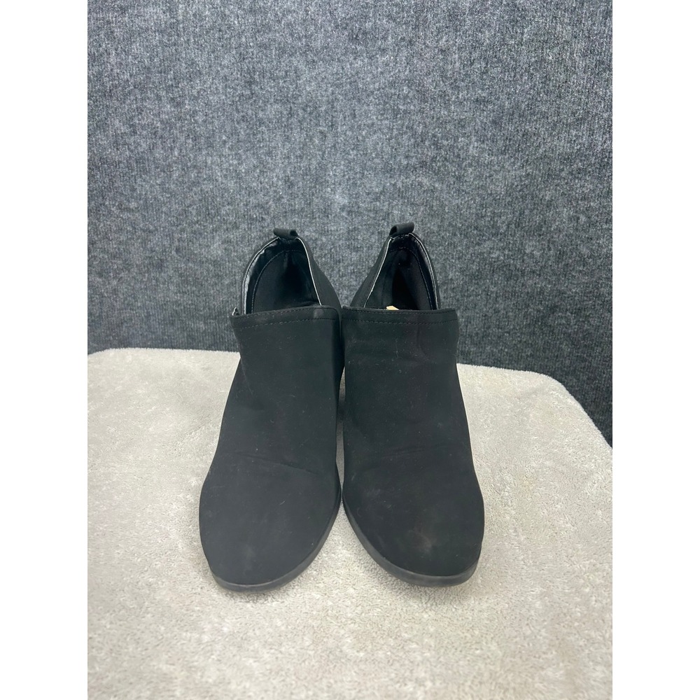Destiny Womens Black Faux Suede V-Cut Block Heel Ankle Boots Size 11M